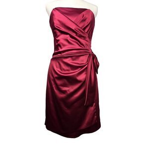 White House Black Market Strapless Dress Size 6 Burgundy Satin Evening Wear